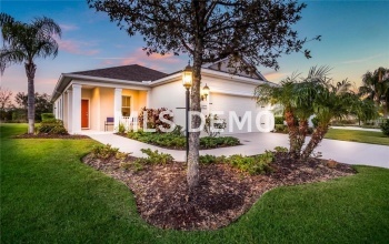 4922 BOSTON COMMON GLEN, LAKEWOOD RANCH, Florida 34211, 4 Bedrooms Bedrooms, 6 Rooms Rooms,2 BathroomsBathrooms,Residential,For sale,BOSTON COMMON,A4207320