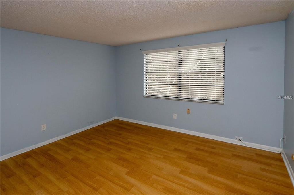 8019 CAPWOOD AVENUE, TEMPLE TERRACE, Florida 33637, 4 Bedrooms Bedrooms, 4 Rooms Rooms,3 BathroomsBathrooms,Residential,For sale,CAPWOOD,U7846158