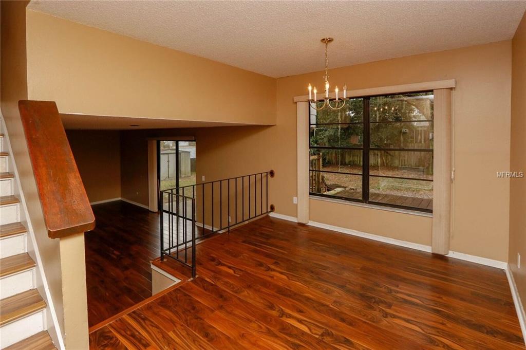 8019 CAPWOOD AVENUE, TEMPLE TERRACE, Florida 33637, 4 Bedrooms Bedrooms, 4 Rooms Rooms,3 BathroomsBathrooms,Residential,For sale,CAPWOOD,U7846158