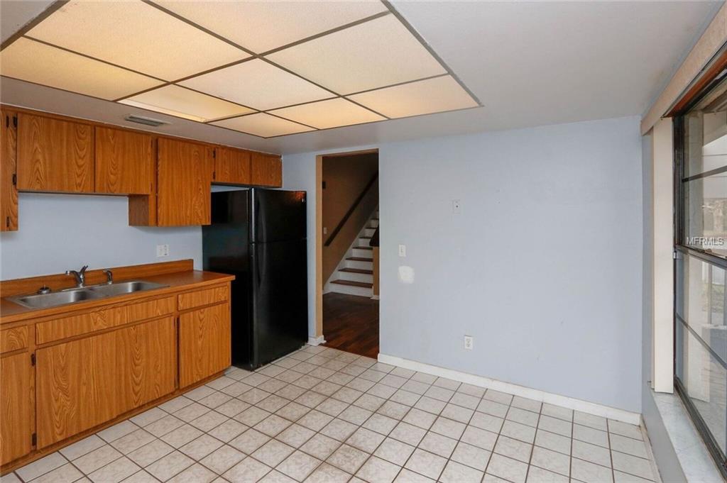 8019 CAPWOOD AVENUE, TEMPLE TERRACE, Florida 33637, 4 Bedrooms Bedrooms, 4 Rooms Rooms,3 BathroomsBathrooms,Residential,For sale,CAPWOOD,U7846158