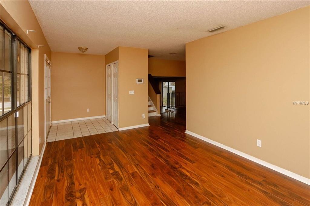 8019 CAPWOOD AVENUE, TEMPLE TERRACE, Florida 33637, 4 Bedrooms Bedrooms, 4 Rooms Rooms,3 BathroomsBathrooms,Residential,For sale,CAPWOOD,U7846158