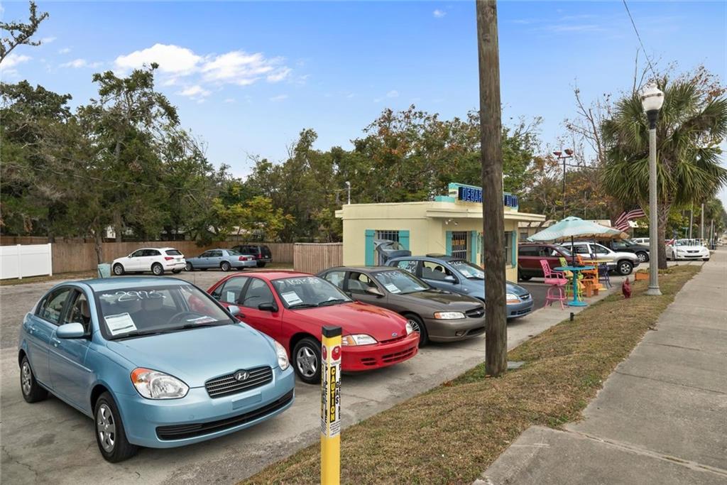 174 S CHARLES RICHARD BEALL BOULEVARD, DEBARY, Florida 32713, ,Commercial,For sale,CHARLES RICHARD BEALL,O5553513