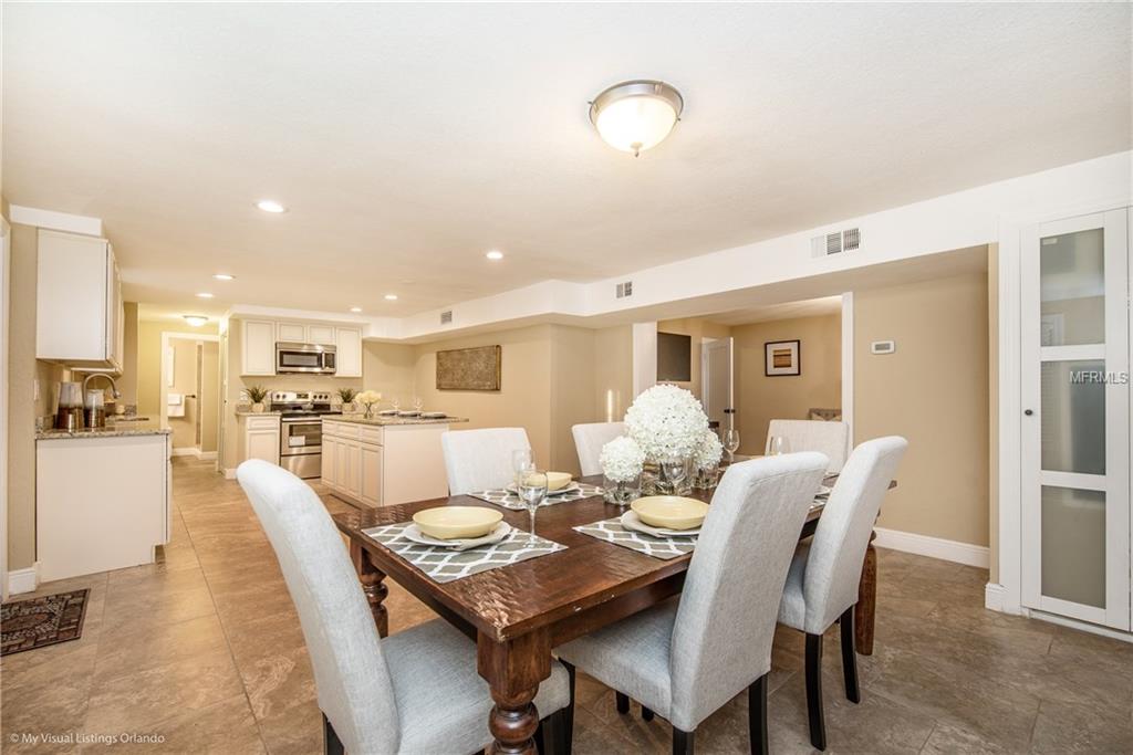 422 S HUDSON STREET, ORLANDO, Florida 32835, 4 Bedrooms Bedrooms, 7 Rooms Rooms,2 BathroomsBathrooms,Residential,For sale,HUDSON,O5560156