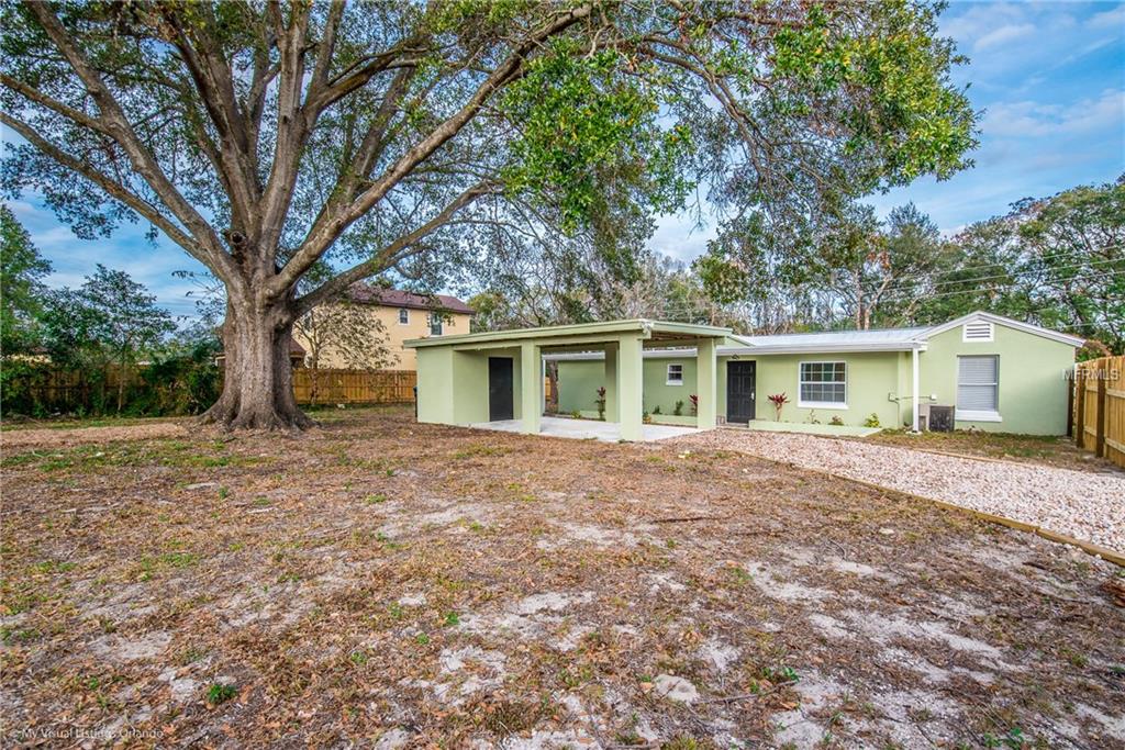 422 S HUDSON STREET, ORLANDO, Florida 32835, 4 Bedrooms Bedrooms, 7 Rooms Rooms,2 BathroomsBathrooms,Residential,For sale,HUDSON,O5560156