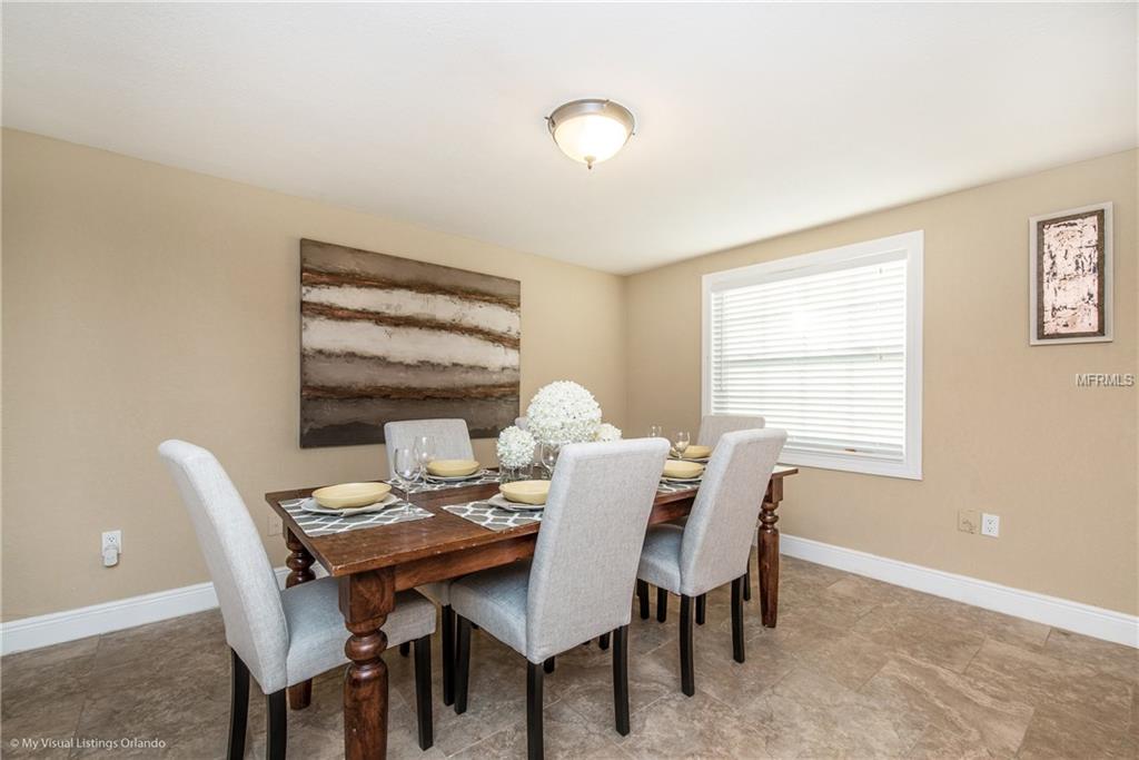 422 S HUDSON STREET, ORLANDO, Florida 32835, 4 Bedrooms Bedrooms, 7 Rooms Rooms,2 BathroomsBathrooms,Residential,For sale,HUDSON,O5560156