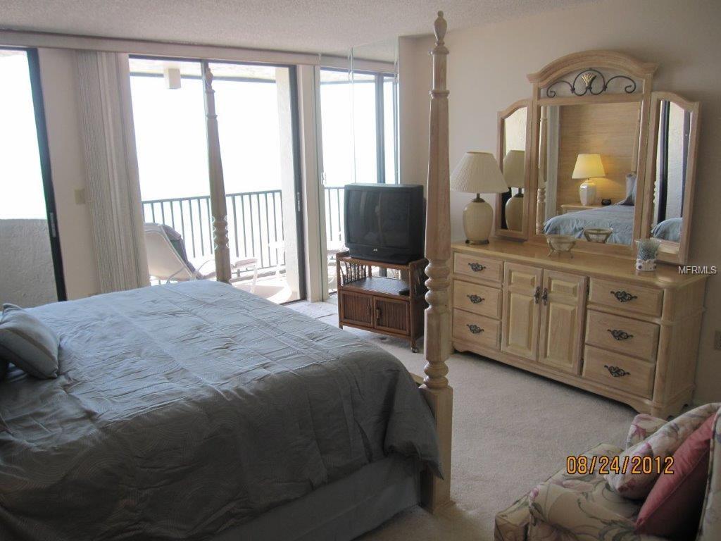 1290 GULF BOULEVARD, CLEARWATER BEACH, Florida 33767, 2 Bedrooms Bedrooms, 3 Rooms Rooms,2 BathroomsBathrooms,Rental,For Rent,GULF,U7847372