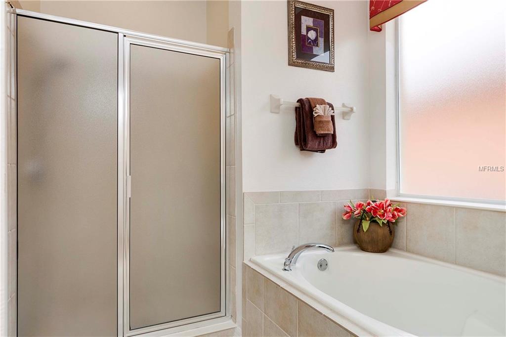 344 ORANGE COSMOS BOULEVARD, DAVENPORT, Florida 33837, 6 Bedrooms Bedrooms, 9 Rooms Rooms,4 BathroomsBathrooms,Residential,For sale,ORANGE COSMOS,S4856938