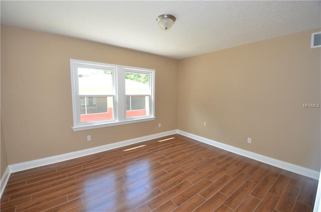 1511 E ROBINSON STREET, ORLANDO, Florida 32801, ,Commercial,For sale,ROBINSON,O5553709