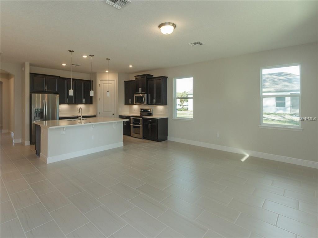 167 OAKMONT RESERVE CIRCLE, LONGWOOD, Florida 32750, 3 Bedrooms Bedrooms, 6 Rooms Rooms,2 BathroomsBathrooms,Residential,For sale,OAKMONT RESERVE,O5517683