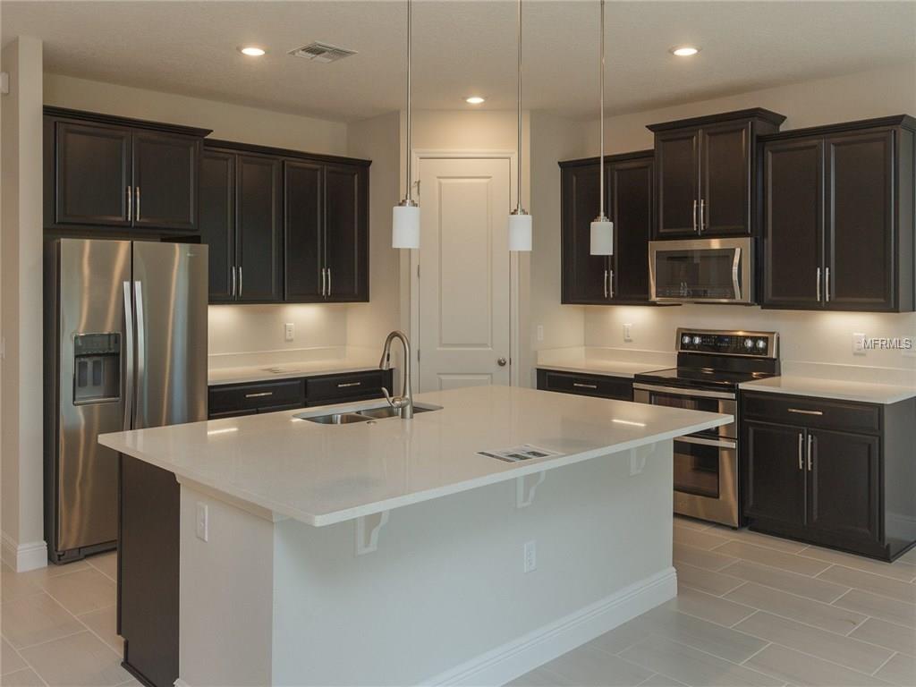 167 OAKMONT RESERVE CIRCLE, LONGWOOD, Florida 32750, 3 Bedrooms Bedrooms, 6 Rooms Rooms,2 BathroomsBathrooms,Residential,For sale,OAKMONT RESERVE,O5517683