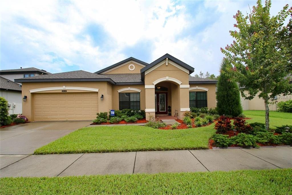 8418 BLUEVINE SKY DRIVE, LAND O LAKES, Florida 34637, 3 Bedrooms Bedrooms, 5 Rooms Rooms,2 BathroomsBathrooms,Residential,For sale,BLUEVINE SKY,T2899793