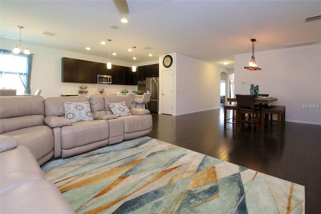 8418 BLUEVINE SKY DRIVE, LAND O LAKES, Florida 34637, 3 Bedrooms Bedrooms, 5 Rooms Rooms,2 BathroomsBathrooms,Residential,For sale,BLUEVINE SKY,T2899793