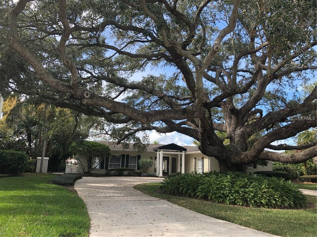 1118 MONTEREY BOULEVARD NE, ST PETERSBURG, Florida 33704, 4 Bedrooms Bedrooms, 1 Room Rooms,2 BathroomsBathrooms,Rental,For Rent,MONTEREY,U7847397