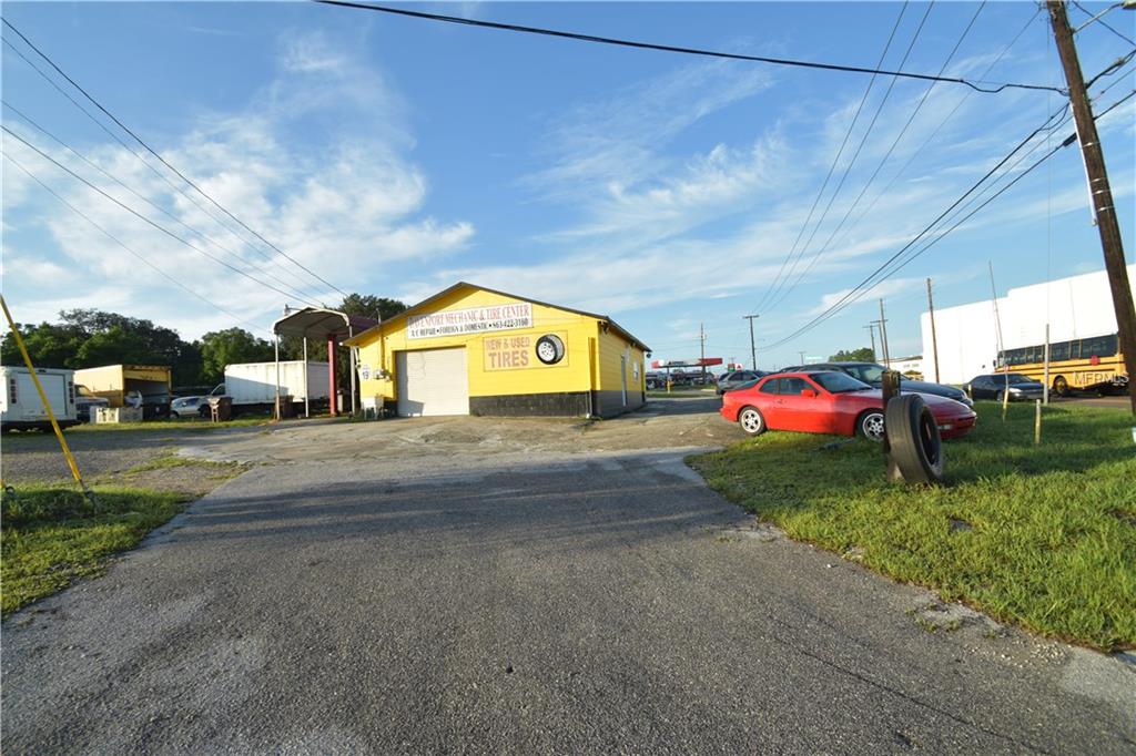 414 NORTH BOULEVARD E, DAVENPORT, Florida 33837, ,Commercial,For sale,NORTH,P4717180