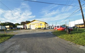414 NORTH BOULEVARD E, DAVENPORT, Florida 33837, ,Commercial,For sale,NORTH,P4717180