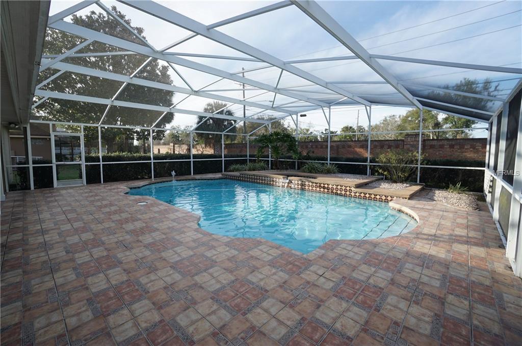 8013 WINPINE COURT, ORLANDO, Florida 32819, 4 Bedrooms Bedrooms, 5 Rooms Rooms,4 BathroomsBathrooms,Rental,For Rent,WINPINE,O5555934