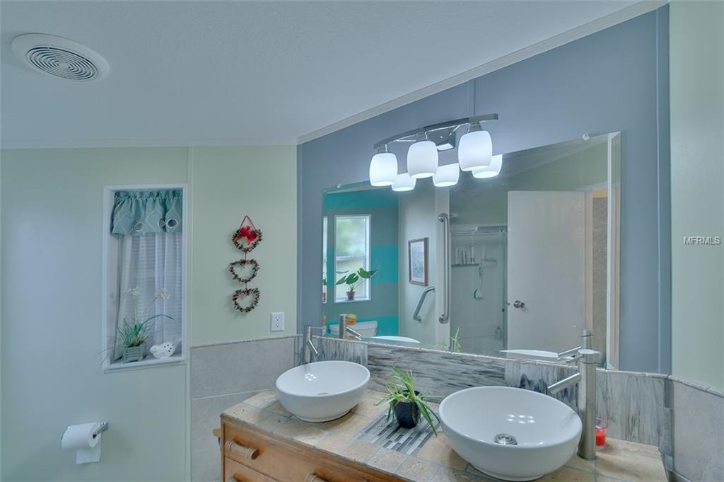 8312 NANCY LANE, ELLENTON, Florida 34222, 2 Bedrooms Bedrooms, 3 Rooms Rooms,2 BathroomsBathrooms,Residential,For sale,NANCY,A4203462