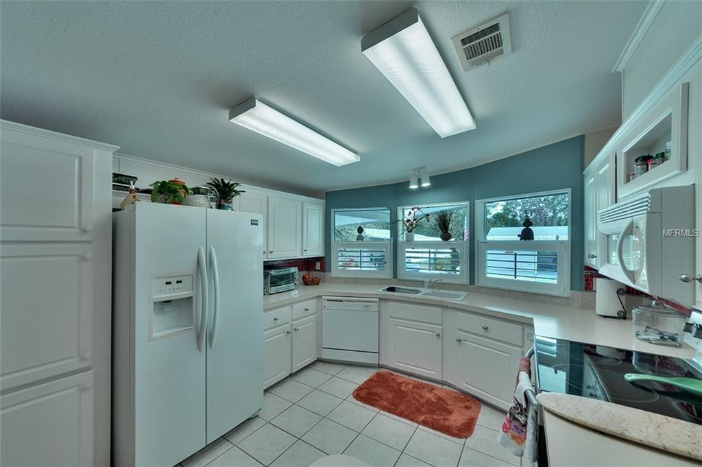 8312 NANCY LANE, ELLENTON, Florida 34222, 2 Bedrooms Bedrooms, 3 Rooms Rooms,2 BathroomsBathrooms,Residential,For sale,NANCY,A4203462