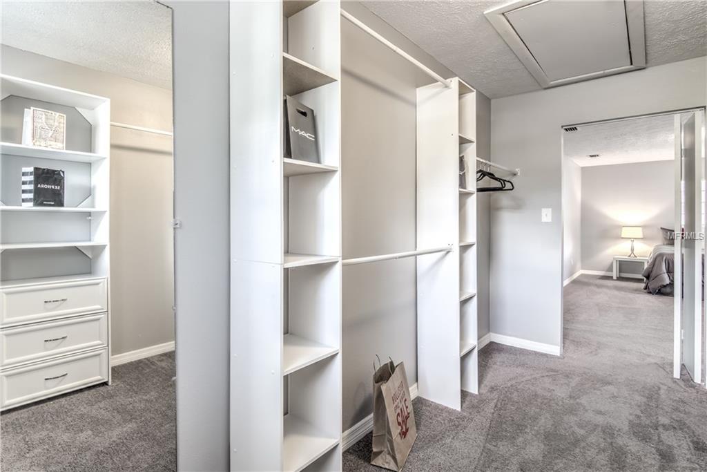 2910 W PINE STREET, TAMPA, Florida 33607, 4 Bedrooms Bedrooms, 7 Rooms Rooms,2 BathroomsBathrooms,Residential,For sale,PINE,O5553983