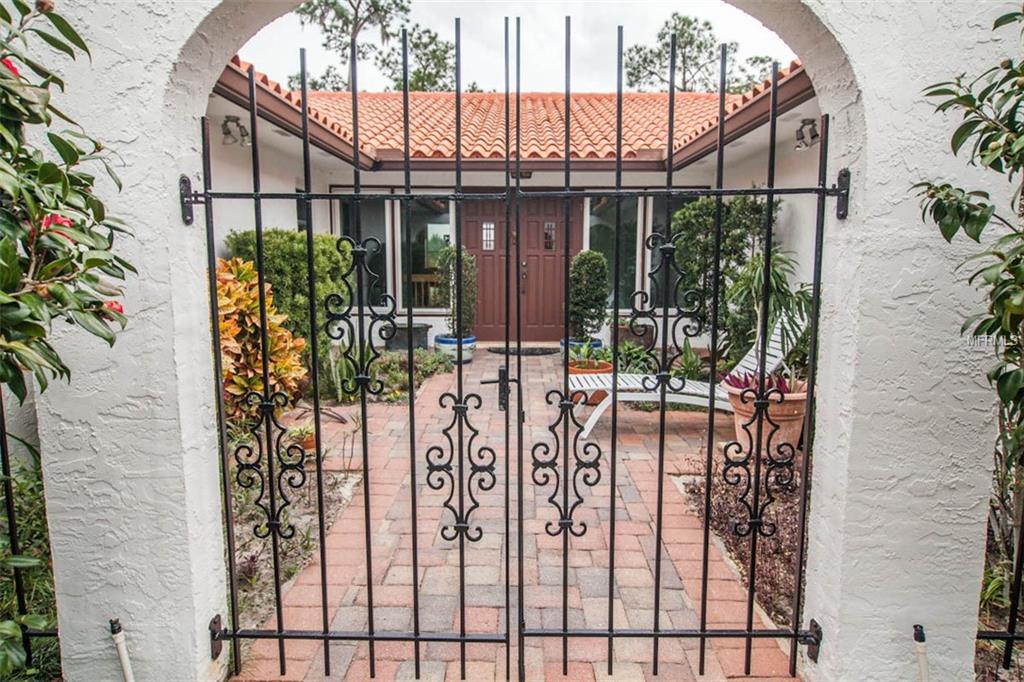 1225 ERROL PARKWAY, APOPKA, Florida 32712, 4 Bedrooms Bedrooms, 9 Rooms Rooms,2 BathroomsBathrooms,Residential,For sale,ERROL,G4852179