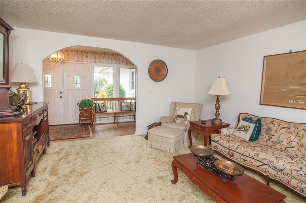 1225 ERROL PARKWAY, APOPKA, Florida 32712, 4 Bedrooms Bedrooms, 9 Rooms Rooms,2 BathroomsBathrooms,Residential,For sale,ERROL,G4852179