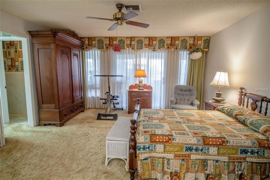 1225 ERROL PARKWAY, APOPKA, Florida 32712, 4 Bedrooms Bedrooms, 9 Rooms Rooms,2 BathroomsBathrooms,Residential,For sale,ERROL,G4852179