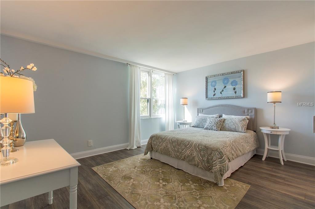 2615 COVE CAY DRIVE, CLEARWATER, Florida 33760, 2 Bedrooms Bedrooms, 4 Rooms Rooms,2 BathroomsBathrooms,Residential,For sale,COVE CAY,U7846503