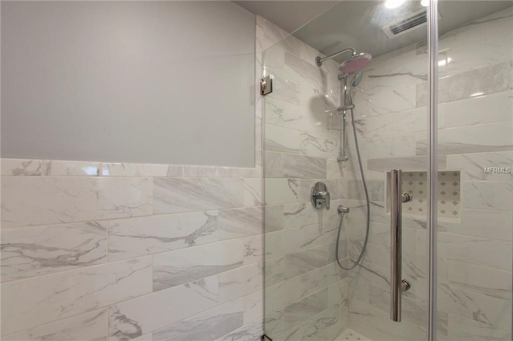 2615 COVE CAY DRIVE, CLEARWATER, Florida 33760, 2 Bedrooms Bedrooms, 4 Rooms Rooms,2 BathroomsBathrooms,Residential,For sale,COVE CAY,U7846503