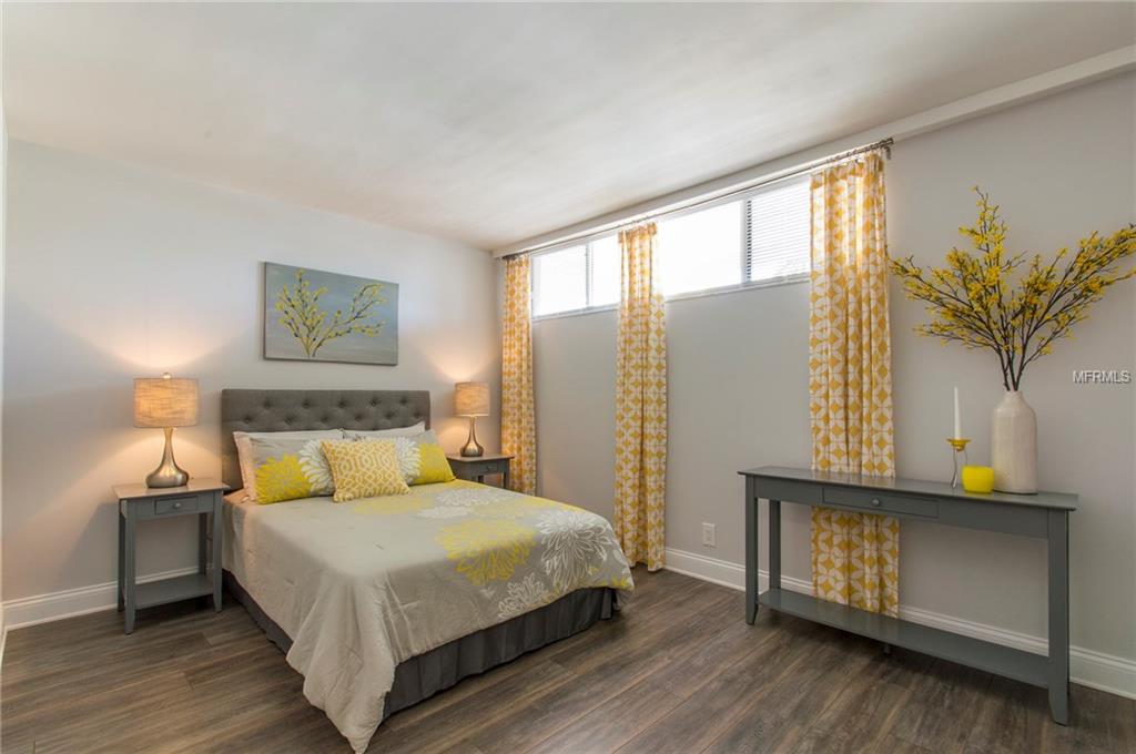 2615 COVE CAY DRIVE, CLEARWATER, Florida 33760, 2 Bedrooms Bedrooms, 4 Rooms Rooms,2 BathroomsBathrooms,Residential,For sale,COVE CAY,U7846503