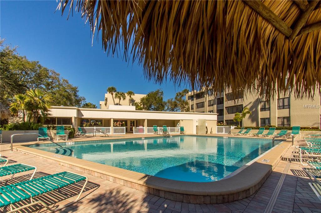 2615 COVE CAY DRIVE, CLEARWATER, Florida 33760, 2 Bedrooms Bedrooms, 4 Rooms Rooms,2 BathroomsBathrooms,Residential,For sale,COVE CAY,U7846503