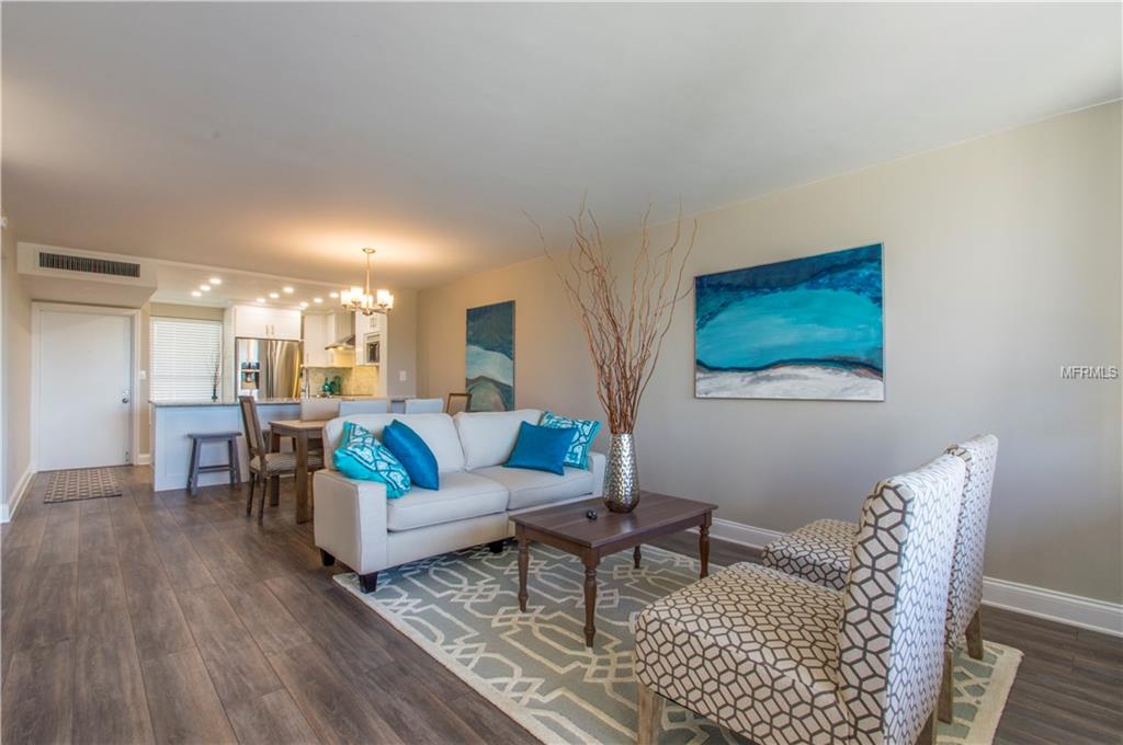 2615 COVE CAY DRIVE, CLEARWATER, Florida 33760, 2 Bedrooms Bedrooms, 4 Rooms Rooms,2 BathroomsBathrooms,Residential,For sale,COVE CAY,U7846503