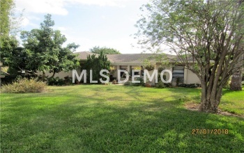 2242 PINE VIEW CIRCLE, SARASOTA, Florida 34231, 3 Bedrooms Bedrooms, 8 Rooms Rooms,2 BathroomsBathrooms,Residential,For sale,PINE VIEW,A4209218