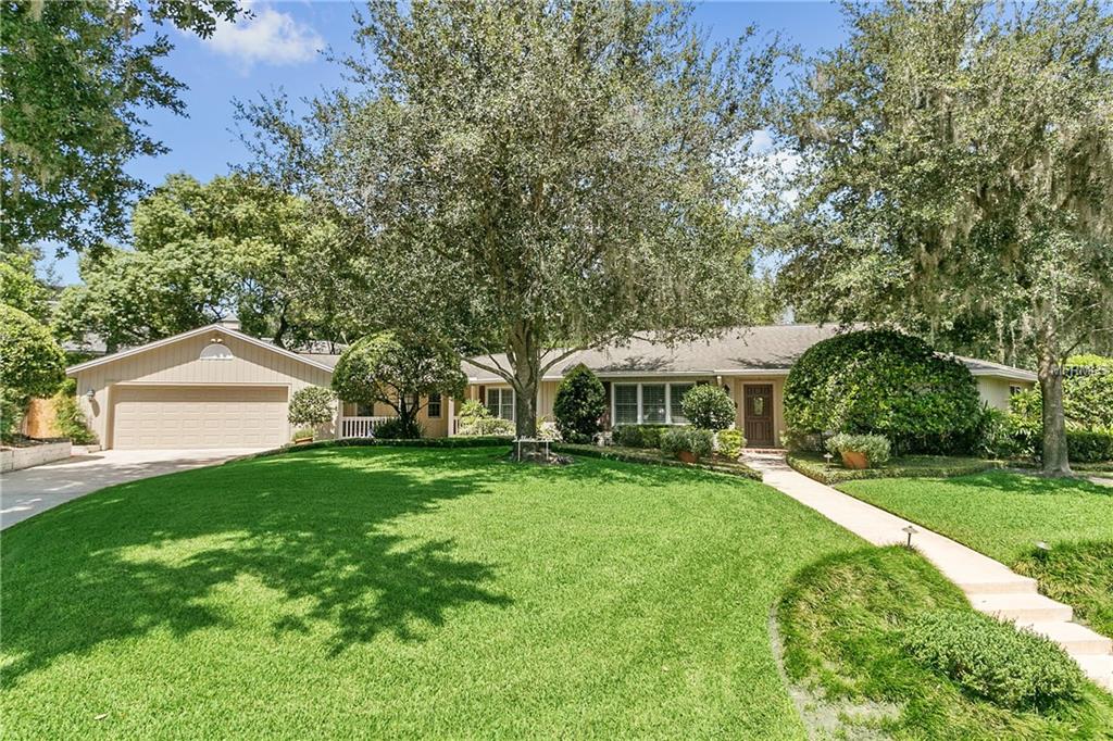 5 SHADOW LANE, MAITLAND, Florida 32751, 4 Bedrooms Bedrooms, 10 Rooms Rooms,3 BathroomsBathrooms,Residential,For sale,SHADOW,O5560936