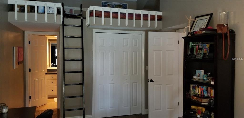 8733 WHISPERING OAKS TRAIL, NEW PORT RICHEY, Florida 34654, 4 Bedrooms Bedrooms, 8 Rooms Rooms,3 BathroomsBathrooms,Residential,For sale,WHISPERING OAKS,W7637732