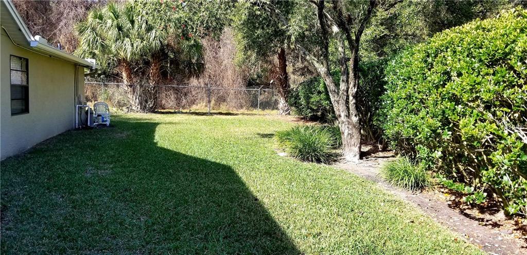 8733 WHISPERING OAKS TRAIL, NEW PORT RICHEY, Florida 34654, 4 Bedrooms Bedrooms, 8 Rooms Rooms,3 BathroomsBathrooms,Residential,For sale,WHISPERING OAKS,W7637732