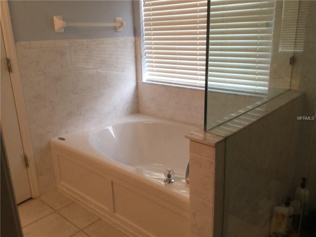 9619 CYPRESS HARBOR DRIVE, GIBSONTON, Florida 33534, 3 Bedrooms Bedrooms, 7 Rooms Rooms,2 BathroomsBathrooms,Residential,For sale,CYPRESS HARBOR,T2928059