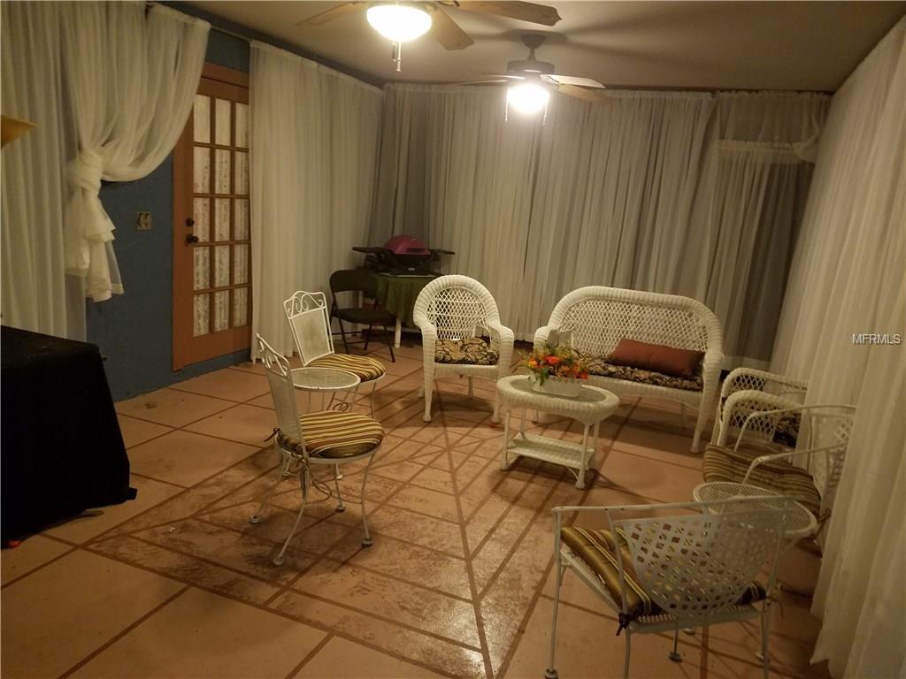 921 CARIBBEAN PLACE, CASSELBERRY, Florida 32707, 3 Bedrooms Bedrooms, 7 Rooms Rooms,2 BathroomsBathrooms,Residential,For sale,CARIBBEAN,O5561625