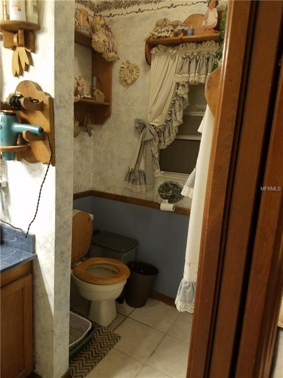 921 CARIBBEAN PLACE, CASSELBERRY, Florida 32707, 3 Bedrooms Bedrooms, 7 Rooms Rooms,2 BathroomsBathrooms,Residential,For sale,CARIBBEAN,O5561625