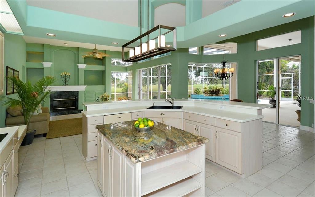 405 TRENWICK LANE, VENICE, Florida 34293, 4 Bedrooms Bedrooms, 11 Rooms Rooms,3 BathroomsBathrooms,Residential,For sale,TRENWICK,A4209969