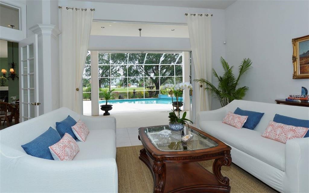 405 TRENWICK LANE, VENICE, Florida 34293, 4 Bedrooms Bedrooms, 11 Rooms Rooms,3 BathroomsBathrooms,Residential,For sale,TRENWICK,A4209969