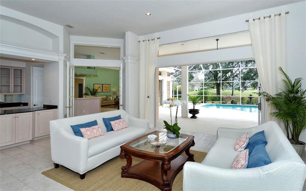 405 TRENWICK LANE, VENICE, Florida 34293, 4 Bedrooms Bedrooms, 11 Rooms Rooms,3 BathroomsBathrooms,Residential,For sale,TRENWICK,A4209969