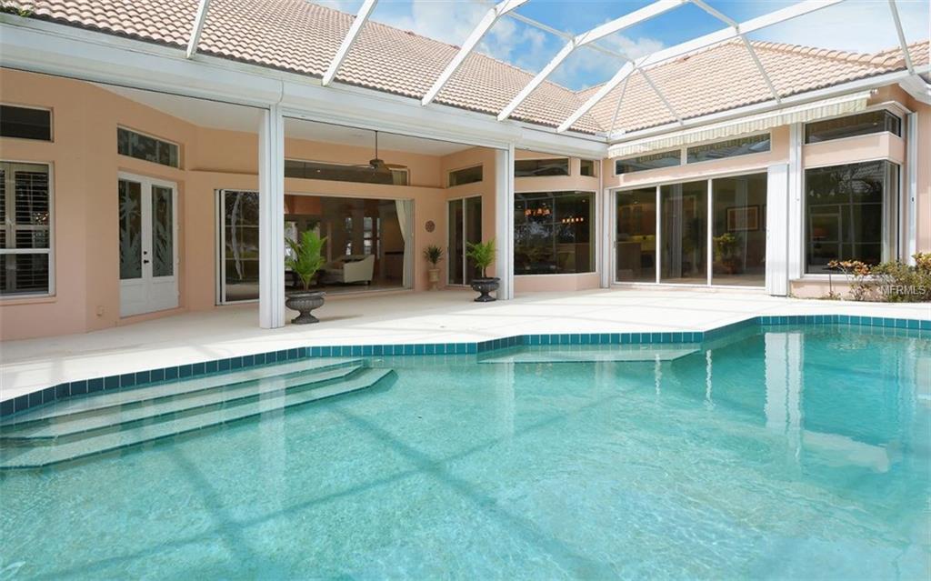 405 TRENWICK LANE, VENICE, Florida 34293, 4 Bedrooms Bedrooms, 11 Rooms Rooms,3 BathroomsBathrooms,Residential,For sale,TRENWICK,A4209969