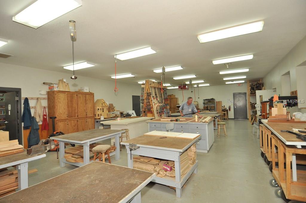 1341 BLUEWATER DRIVE, SUN CITY CENTER, Florida 33573, 2 Bedrooms Bedrooms, 7 Rooms Rooms,2 BathroomsBathrooms,Residential,For sale,BLUEWATER,T2928459