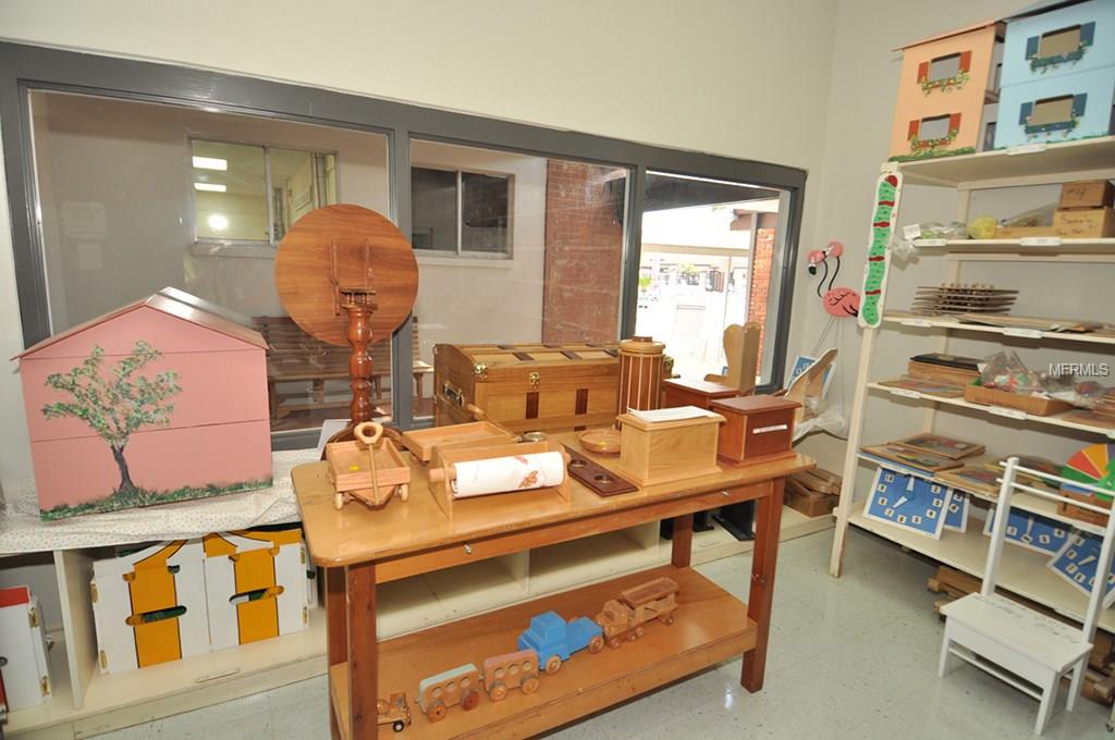 1341 BLUEWATER DRIVE, SUN CITY CENTER, Florida 33573, 2 Bedrooms Bedrooms, 7 Rooms Rooms,2 BathroomsBathrooms,Residential,For sale,BLUEWATER,T2928459