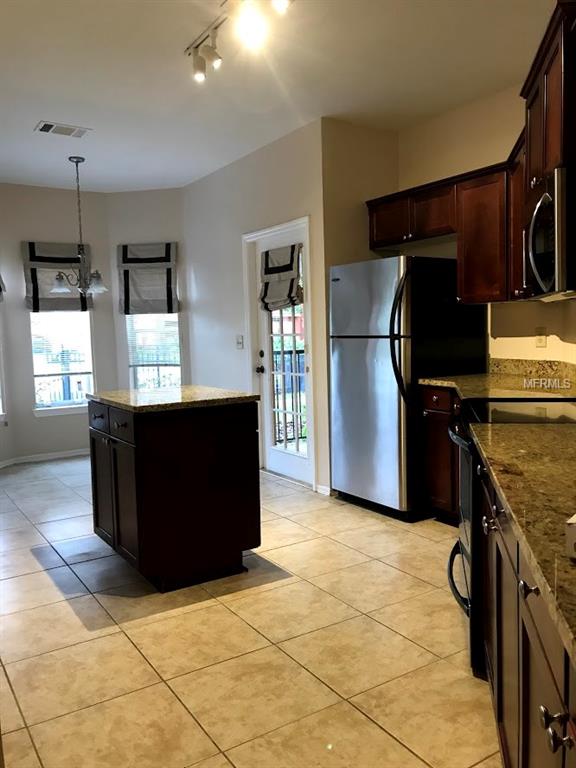 220 VILLA DI ESTE TERRACE, LAKE MARY, Florida 32746, 2 Bedrooms Bedrooms, 4 Rooms Rooms,2 BathroomsBathrooms,Rental,For Rent,VILLA DI ESTE,O5556383