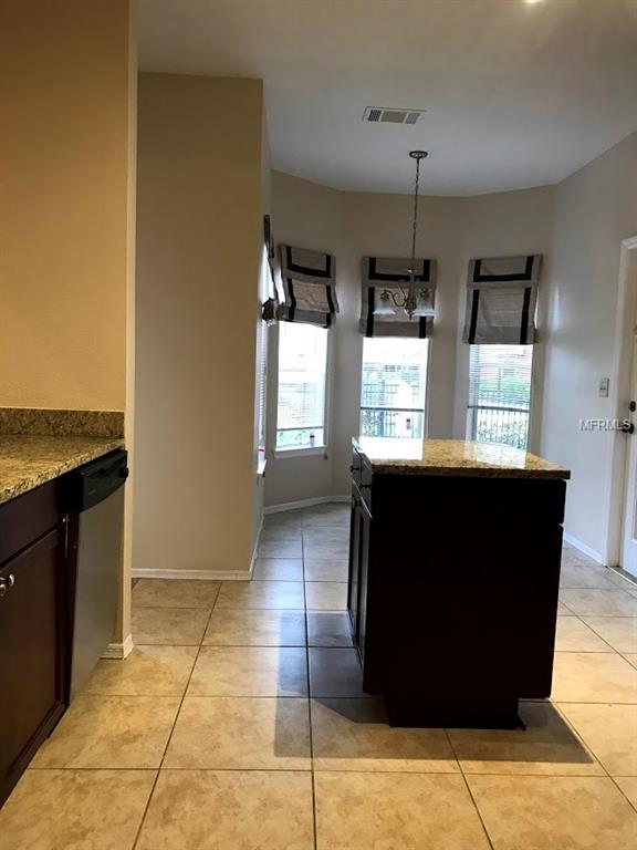 220 VILLA DI ESTE TERRACE, LAKE MARY, Florida 32746, 2 Bedrooms Bedrooms, 4 Rooms Rooms,2 BathroomsBathrooms,Rental,For Rent,VILLA DI ESTE,O5556383