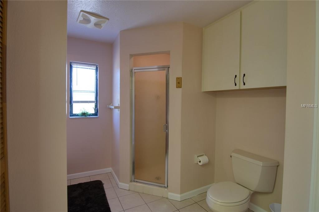 1109 TWIN LAUREL BOULEVARD, NOKOMIS, Florida 34275, 3 Bedrooms Bedrooms, 6 Rooms Rooms,3 BathroomsBathrooms,Residential,For sale,TWIN LAUREL,A4169557