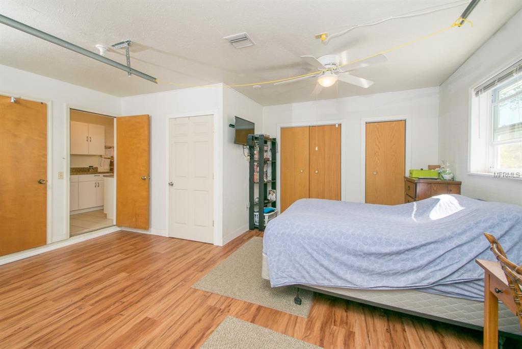 1109 TWIN LAUREL BOULEVARD, NOKOMIS, Florida 34275, 3 Bedrooms Bedrooms, 6 Rooms Rooms,3 BathroomsBathrooms,Residential,For sale,TWIN LAUREL,A4169557