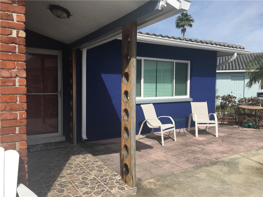 17039 1ST STREET E, NORTH REDINGTON BEACH, Florida 33708, 1 Bedroom Bedrooms, 3 Rooms Rooms,1 BathroomBathrooms,Rental,For Rent,1ST,U7847436