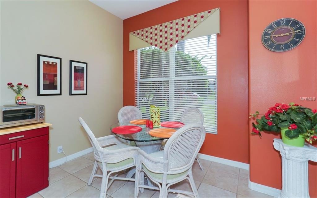 7157 DREWRYS BLUFF, BRADENTON, Florida 34203, 2 Bedrooms Bedrooms, 6 Rooms Rooms,2 BathroomsBathrooms,Residential,For sale,DREWRYS,A4194572